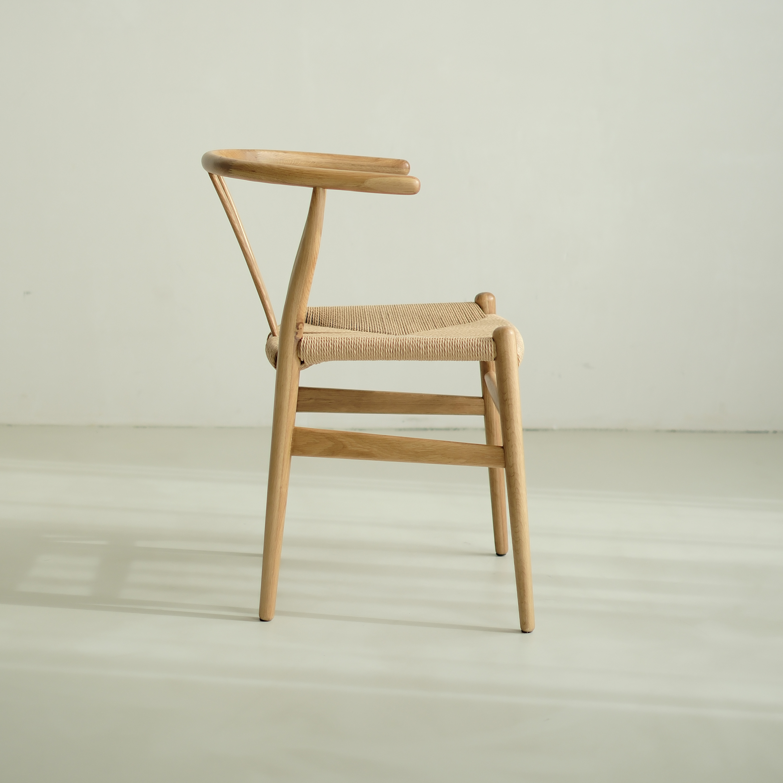 Wishbone eetkamerstoel - Licht eiken