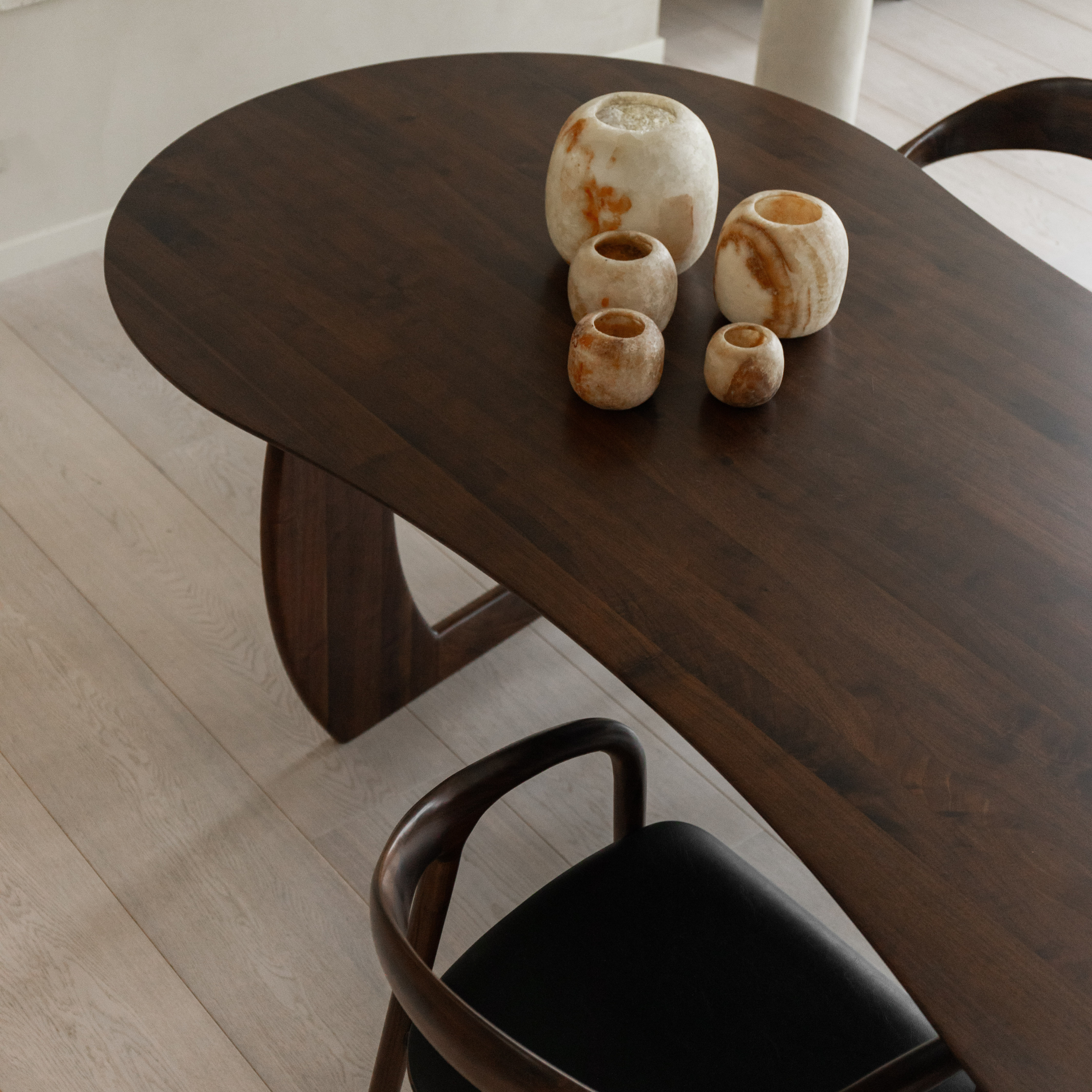 Houten organische eettafel - Halo