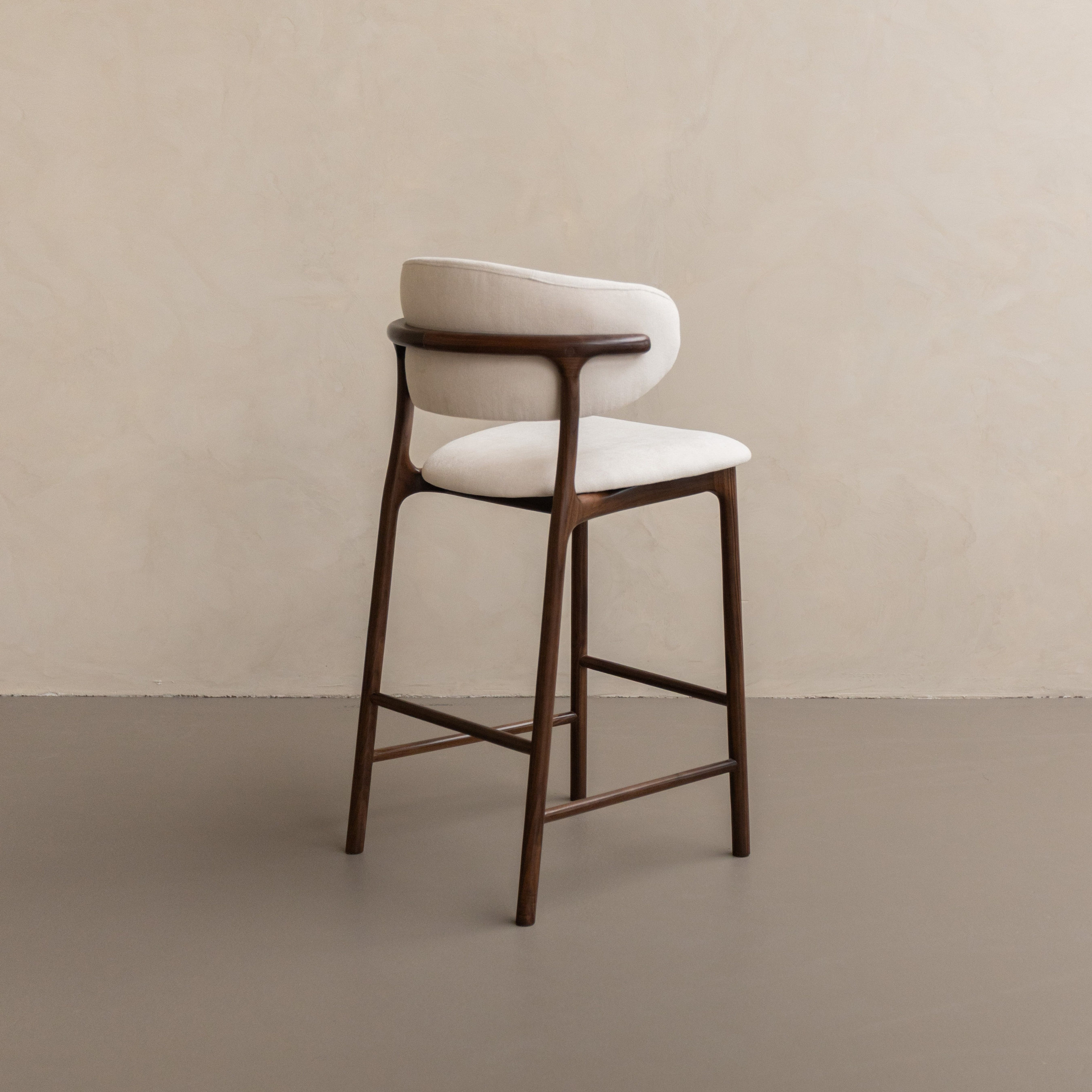 Ella barkruk walnoot hout - witte stof