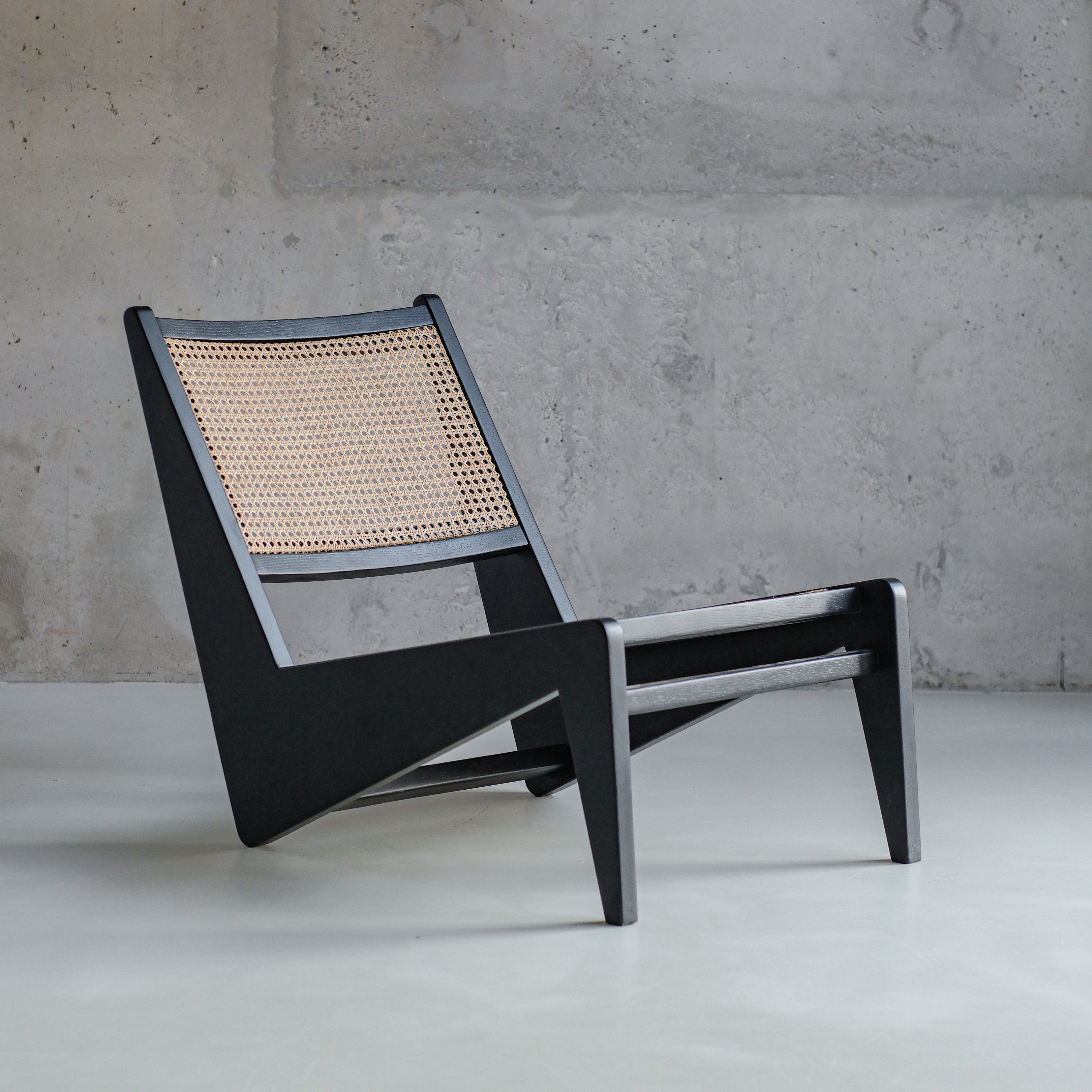 Kangaroo loungestoel - Zwart eiken