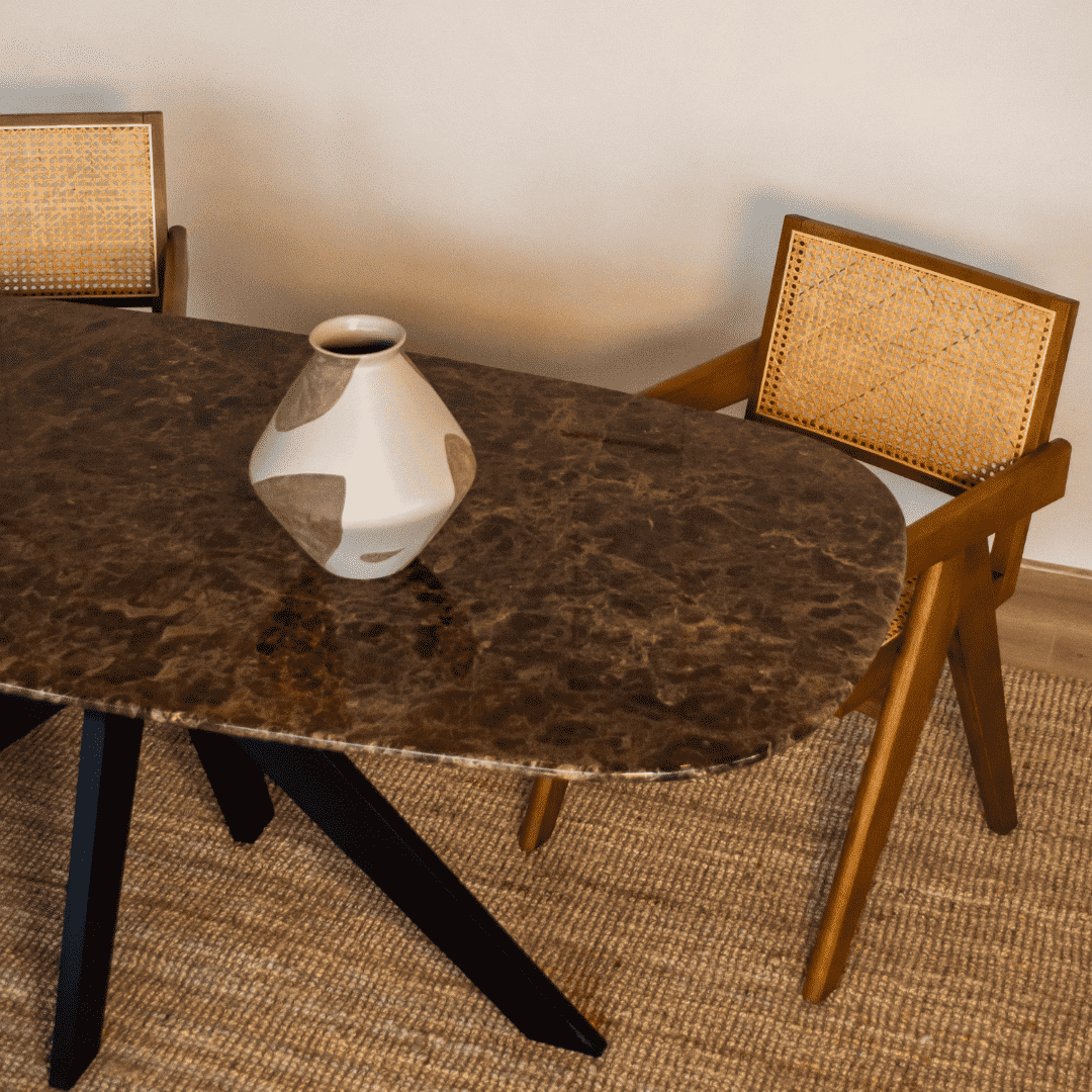 Deens ovale marmeren eettafel - Roman onderstel
