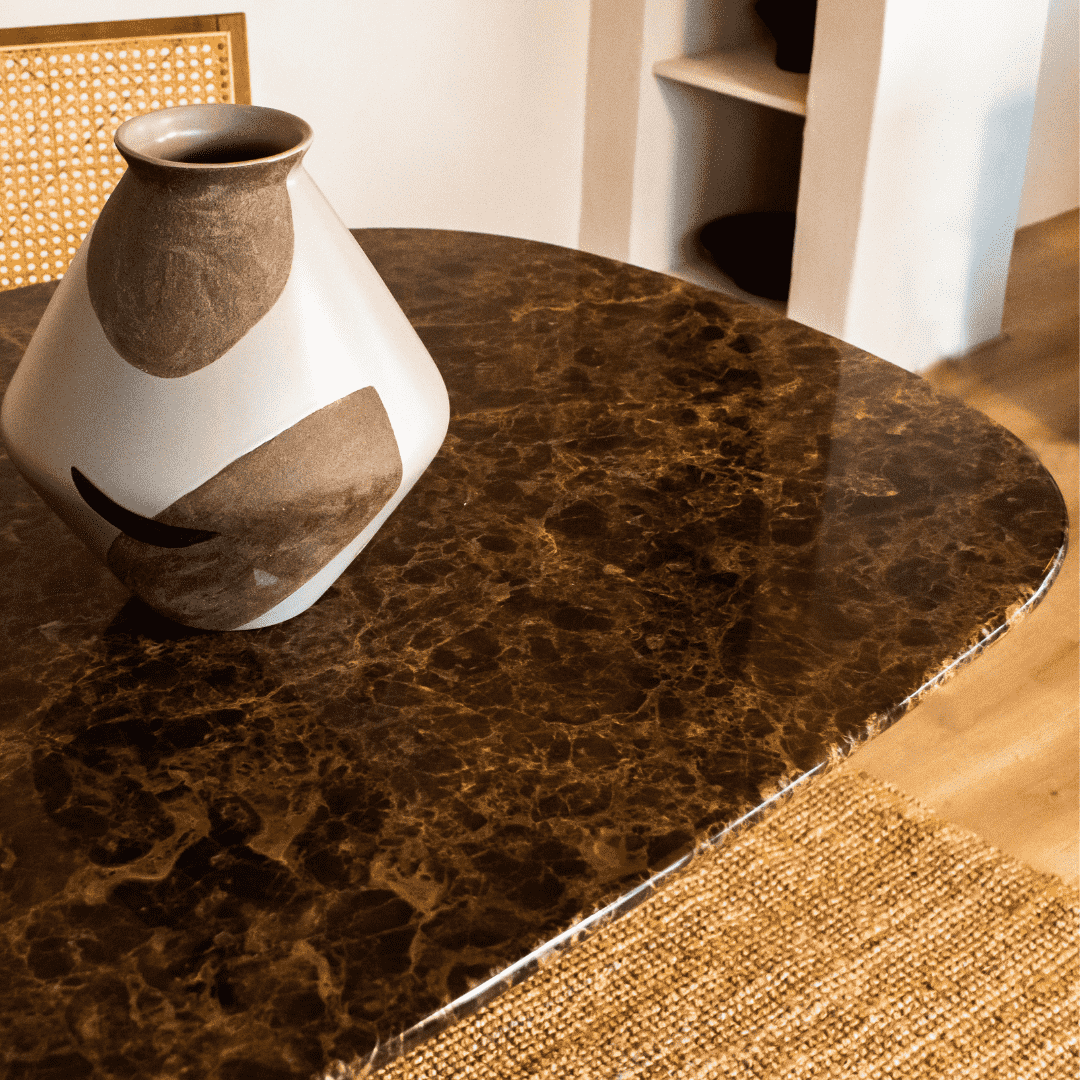 Deens ovale marmeren eettafel - Roman onderstel