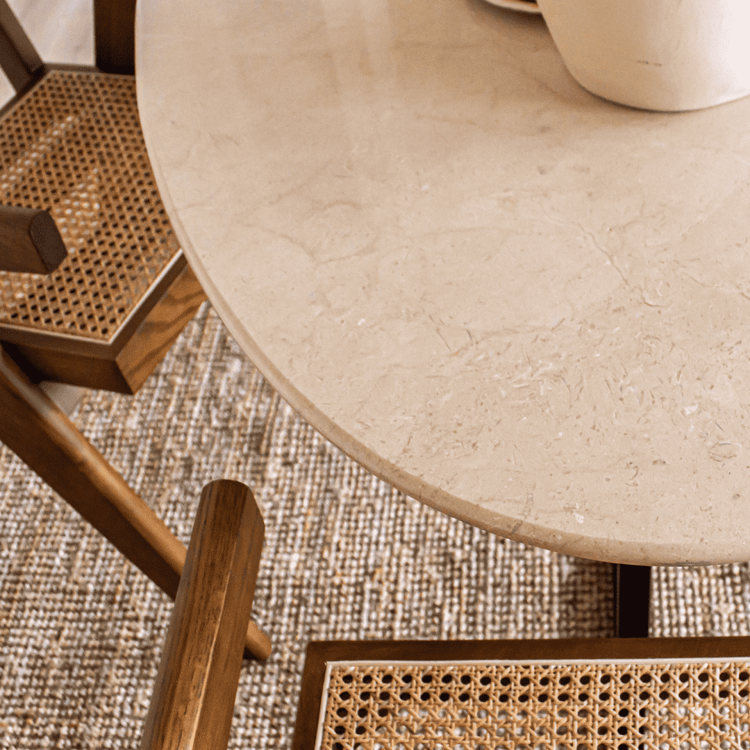Deens ovale marmeren eettafel - Roman onderstel