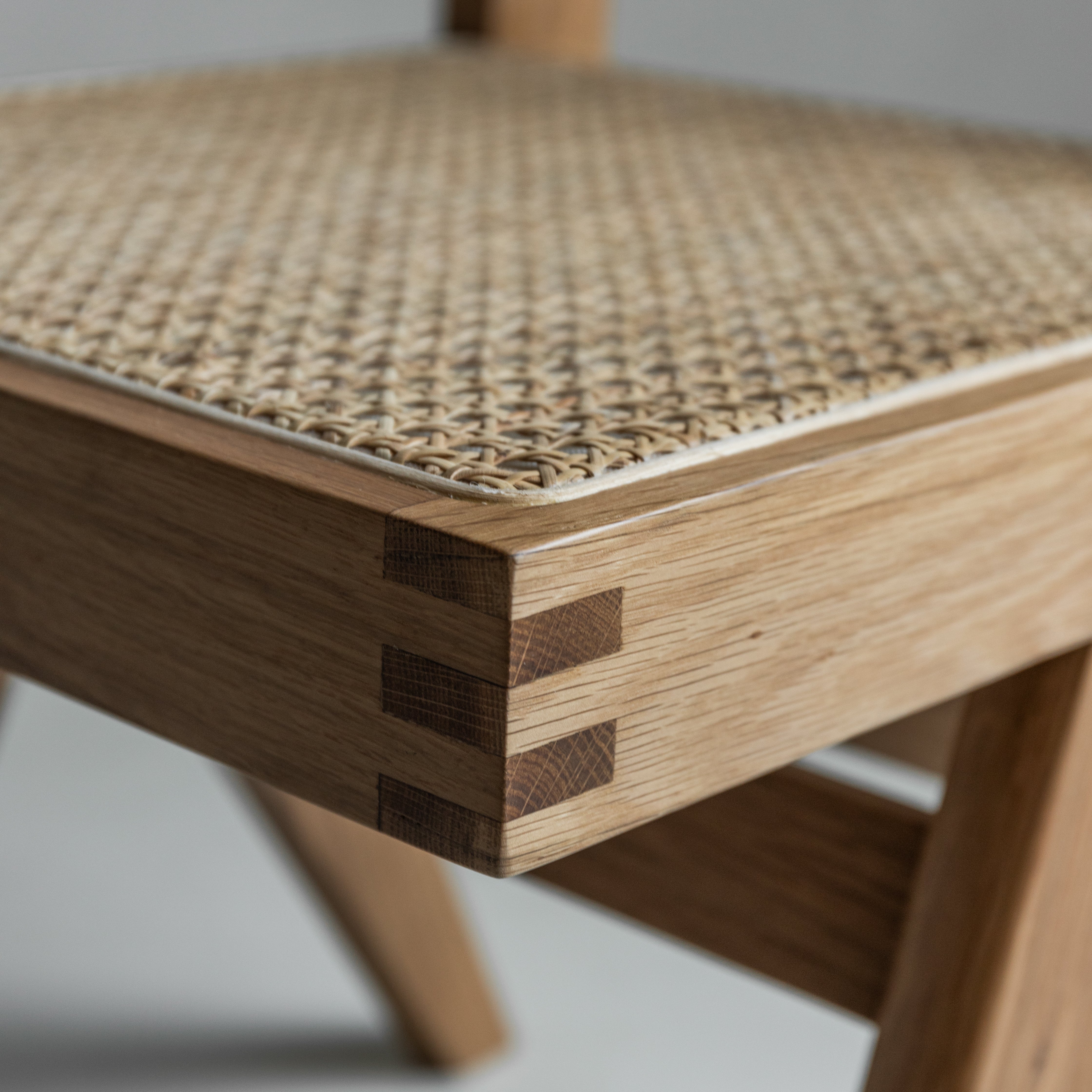 Rotan eetkamerstoel Pierre zonder armleuning - Licht eiken