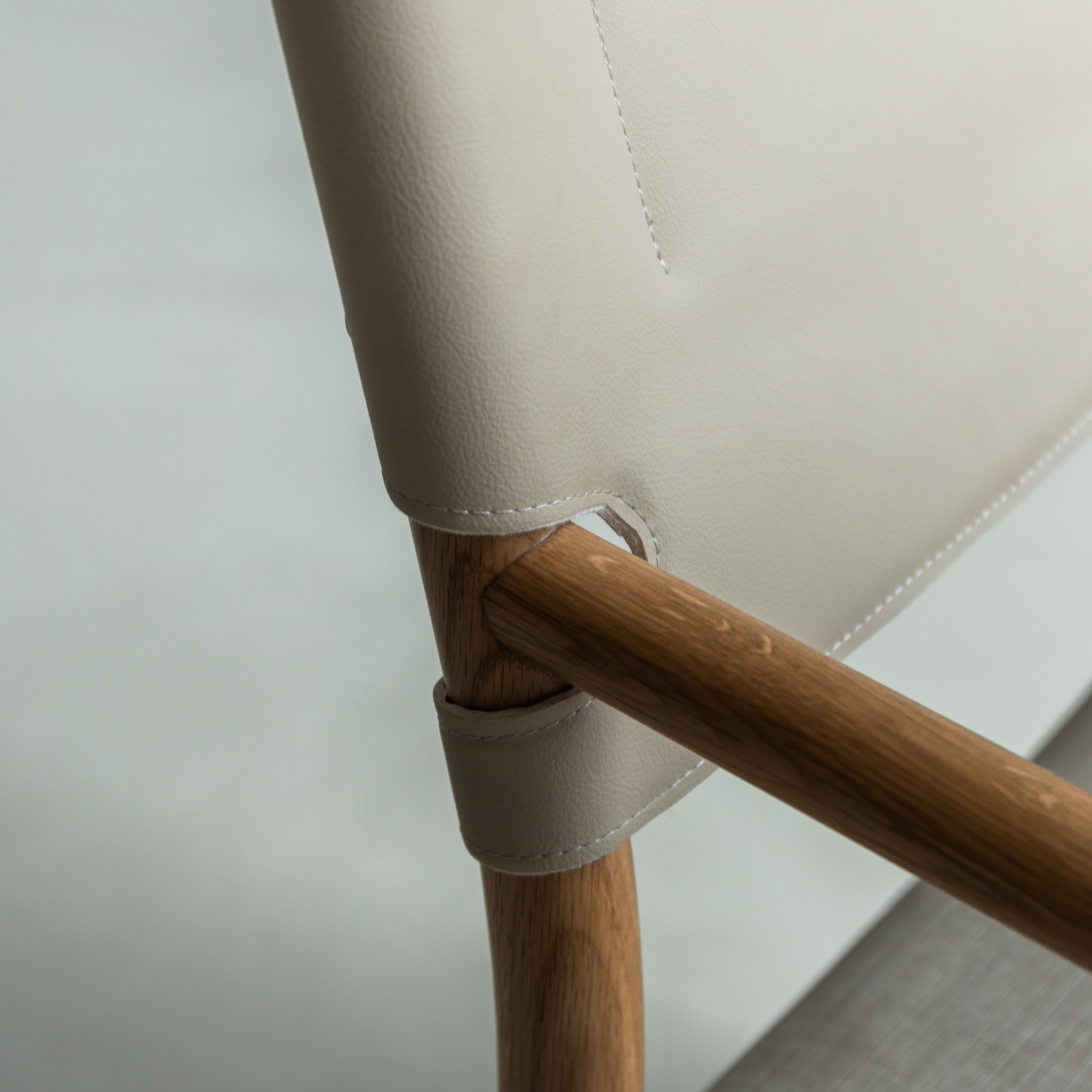 Zara eetkamerstoel beige leer - Licht eiken