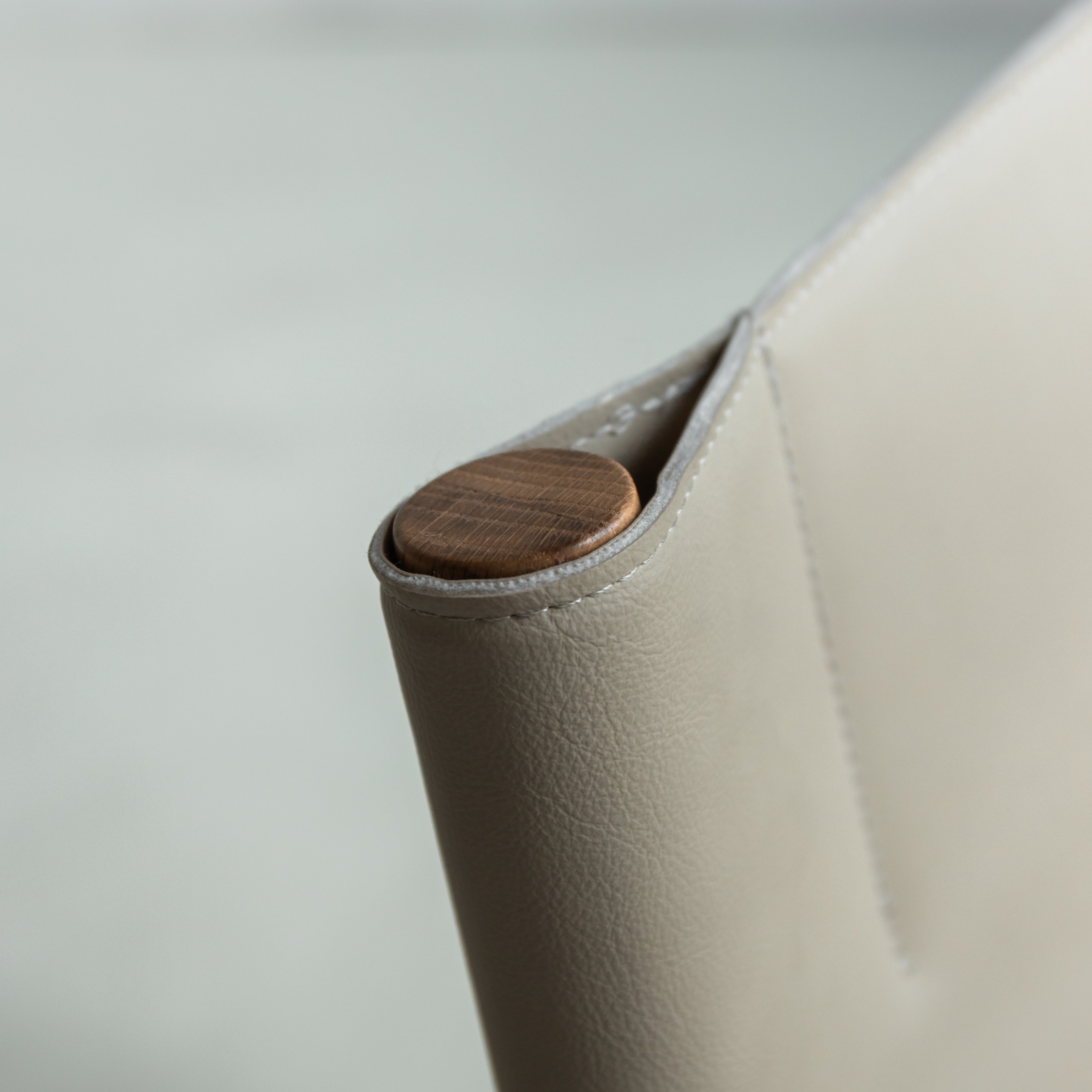 Zara eetkamerstoel beige leer - Licht eiken