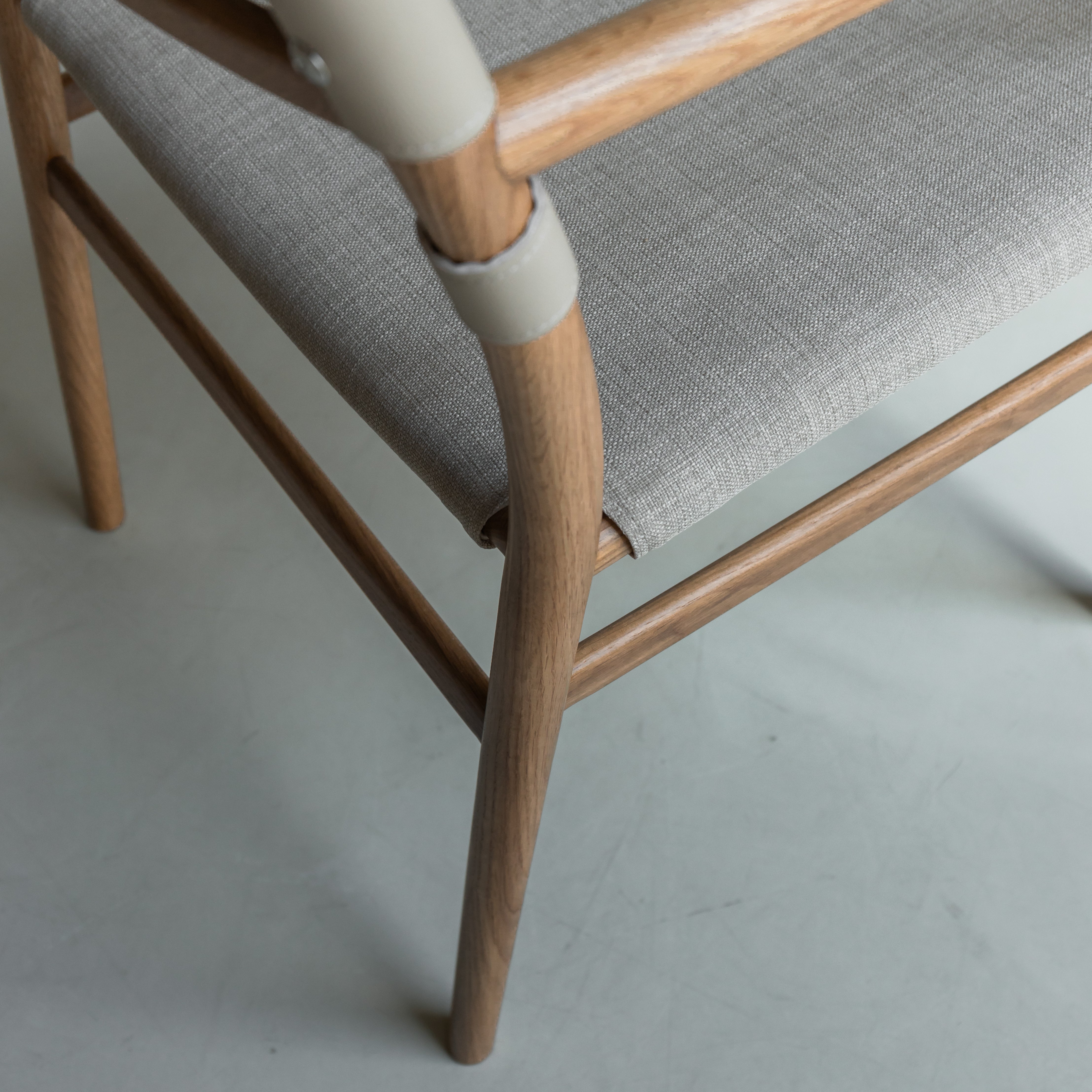 Zara eetkamerstoel beige leer - Licht eiken