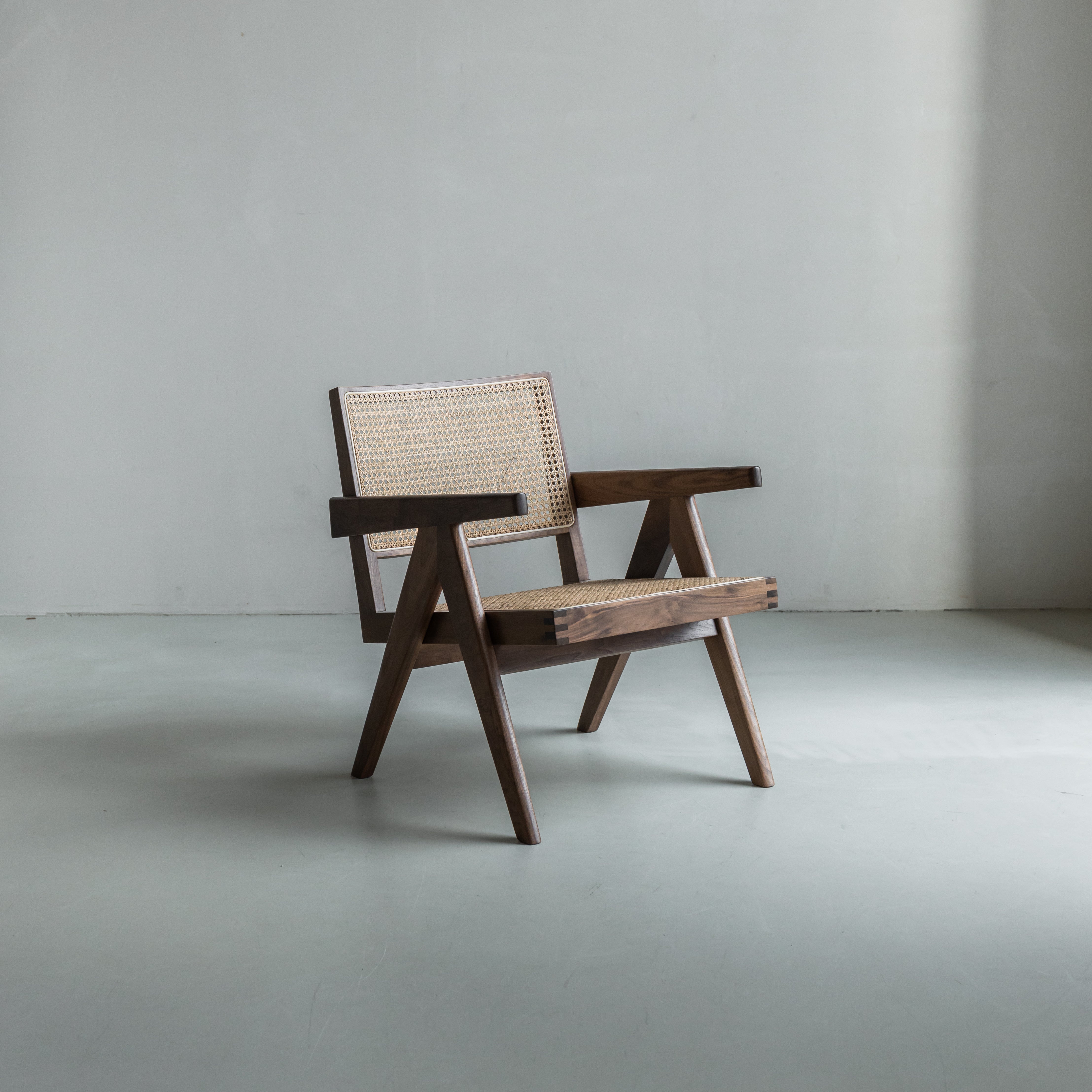 Rotan loungestoel Pierre - Walnoot