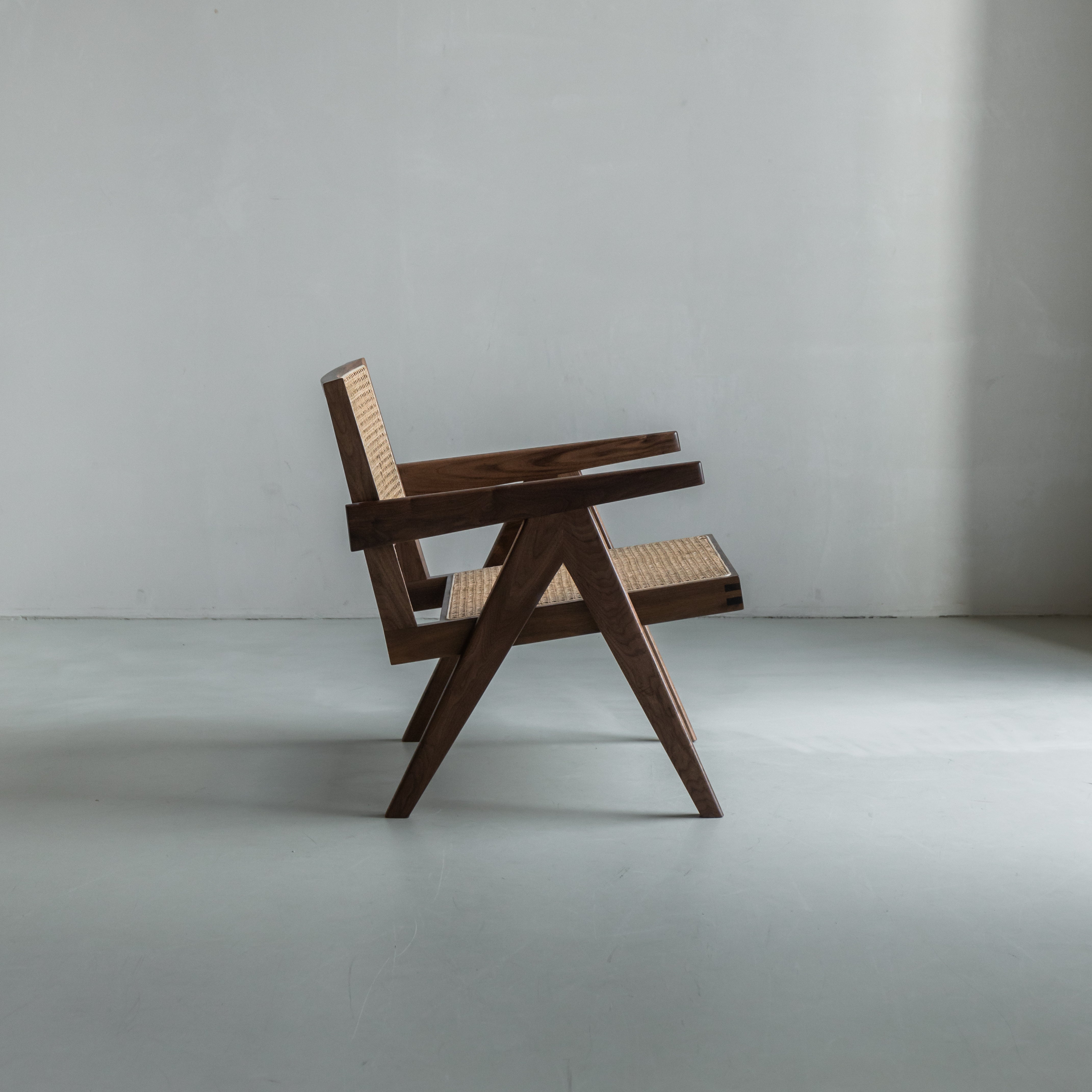 Rotan loungestoel Pierre - Walnoot