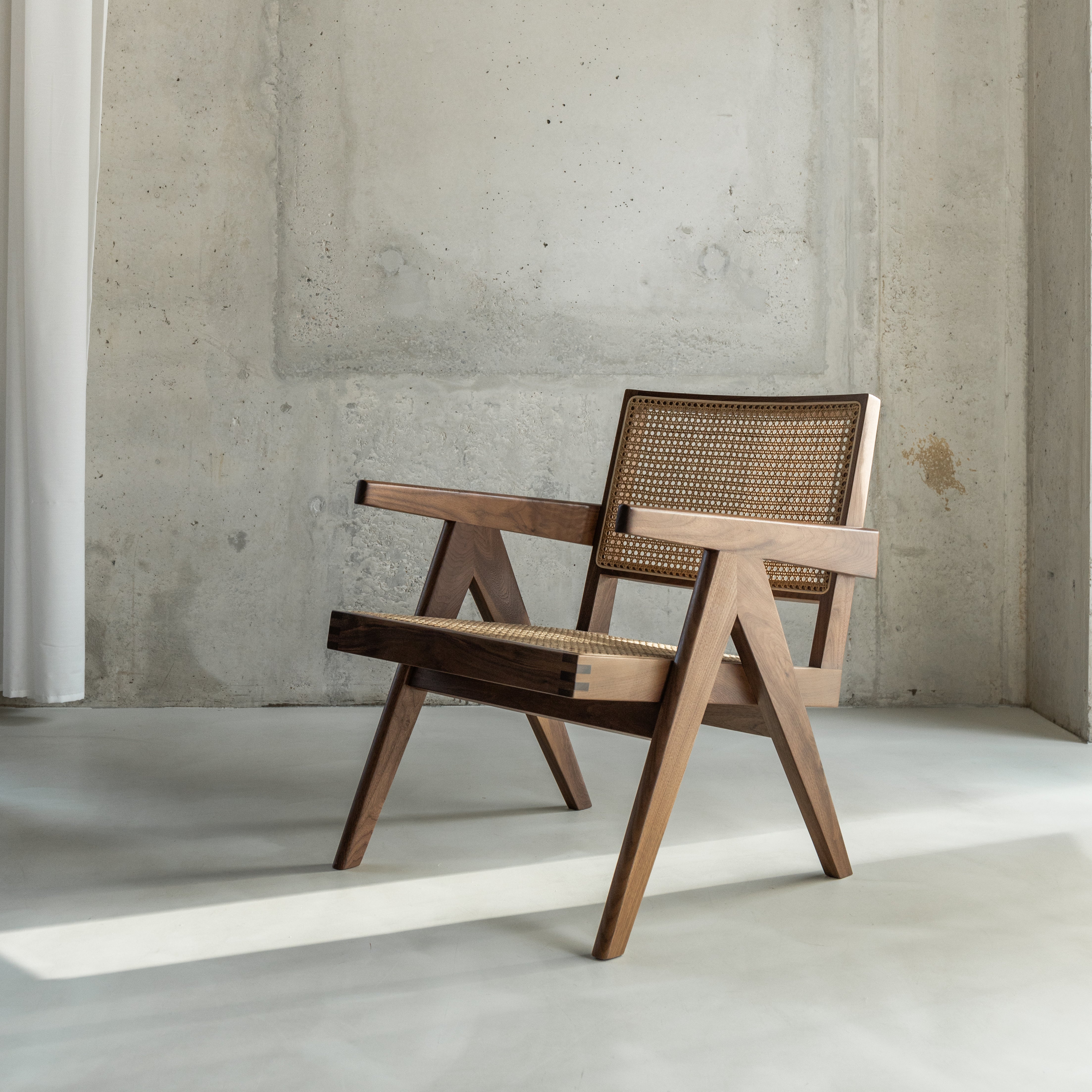 Rotan loungestoel Pierre - Walnoot