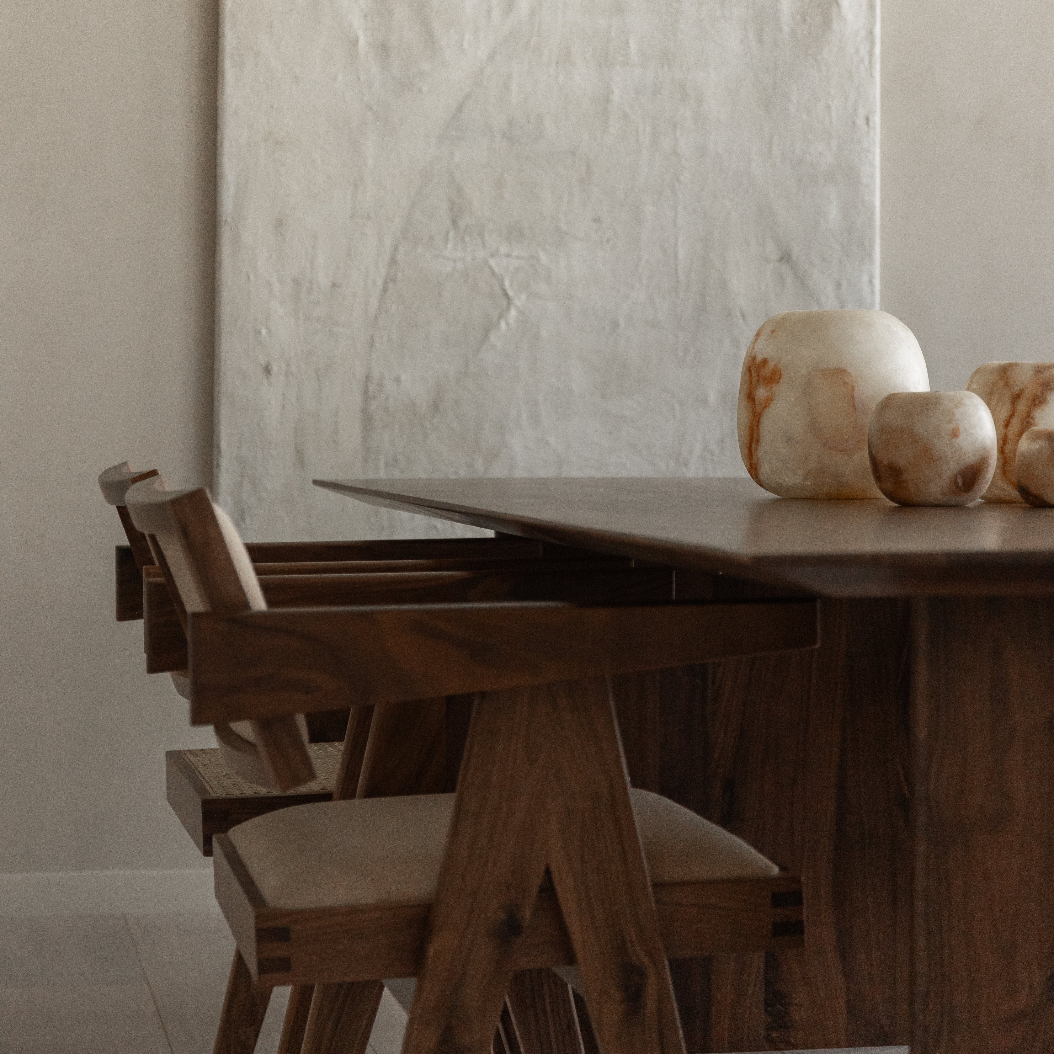 Houten rechthoekige eettafel - Mazu - Notenhout