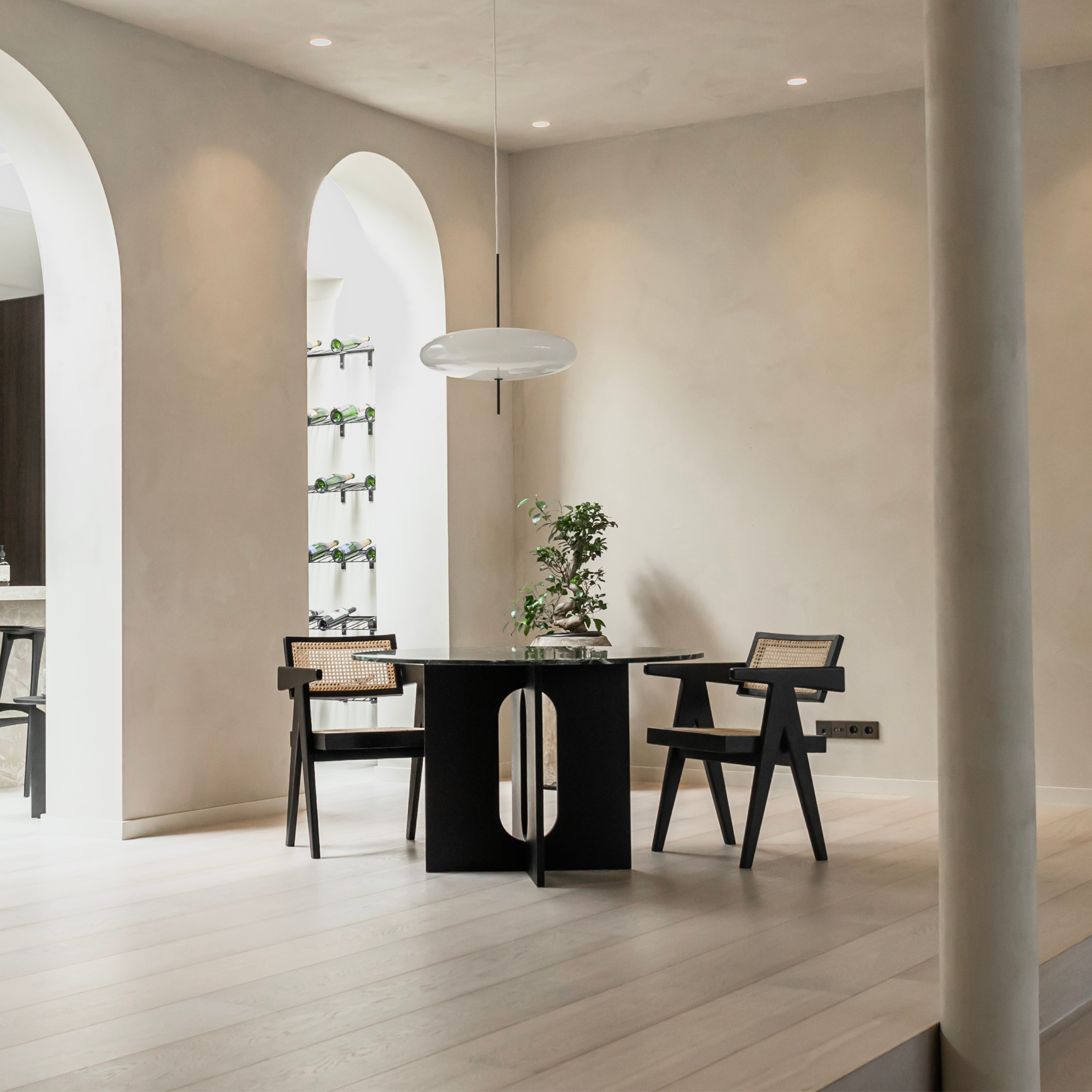 Ronde eettafel Maru 120cm - Marmer & zwart eiken