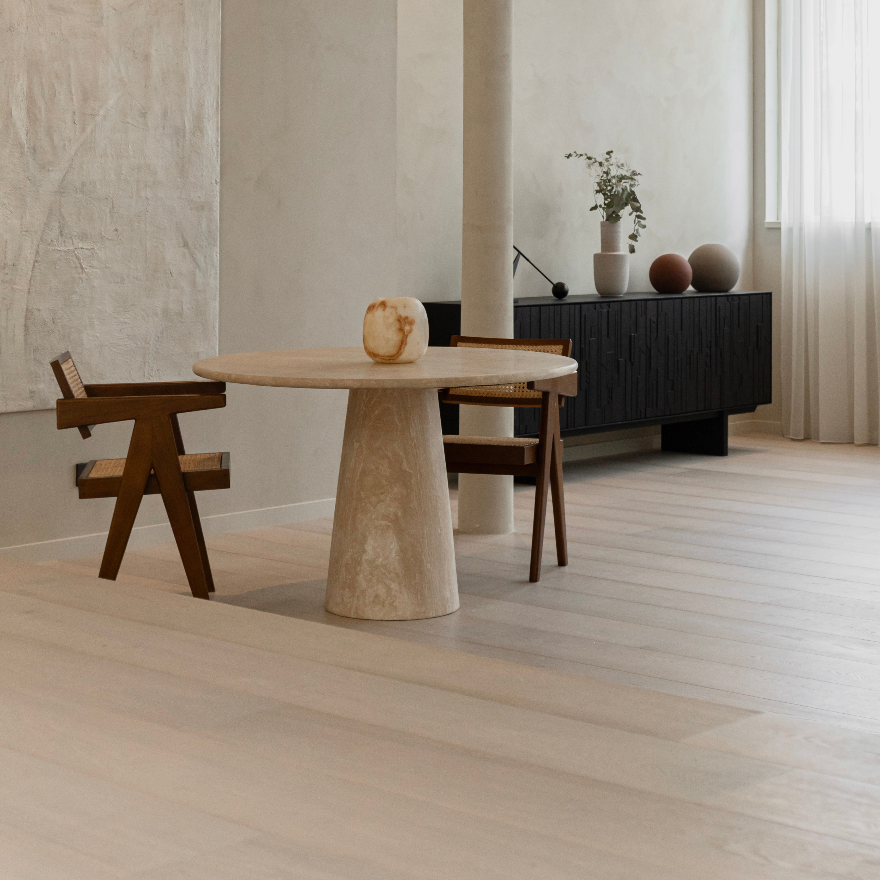 Ronde Travertin eettafel - Volledig Travertin - (Cilinder)