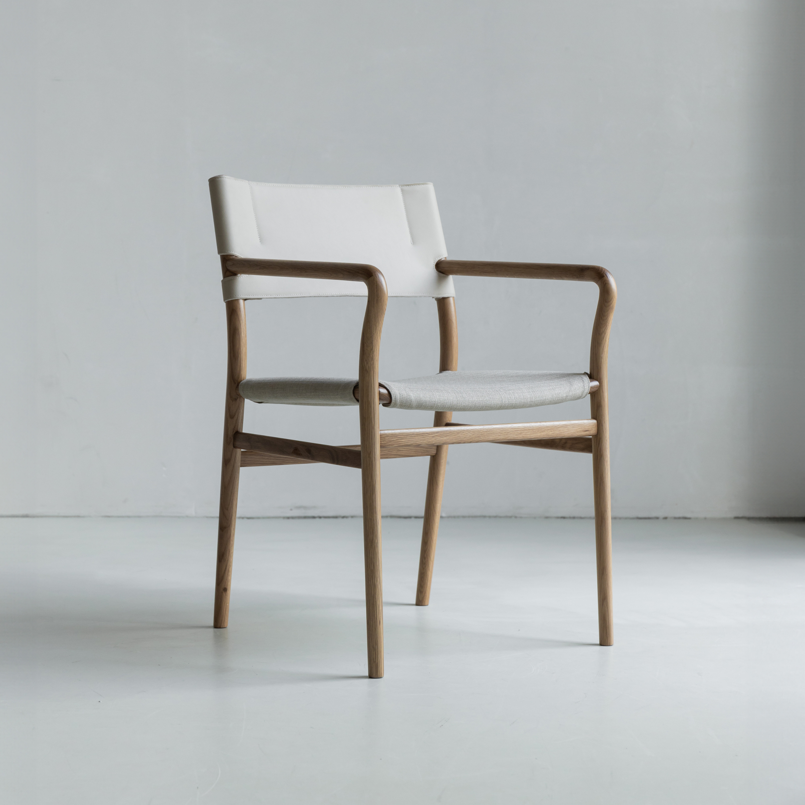Zara eetkamerstoel beige leer - Licht eiken