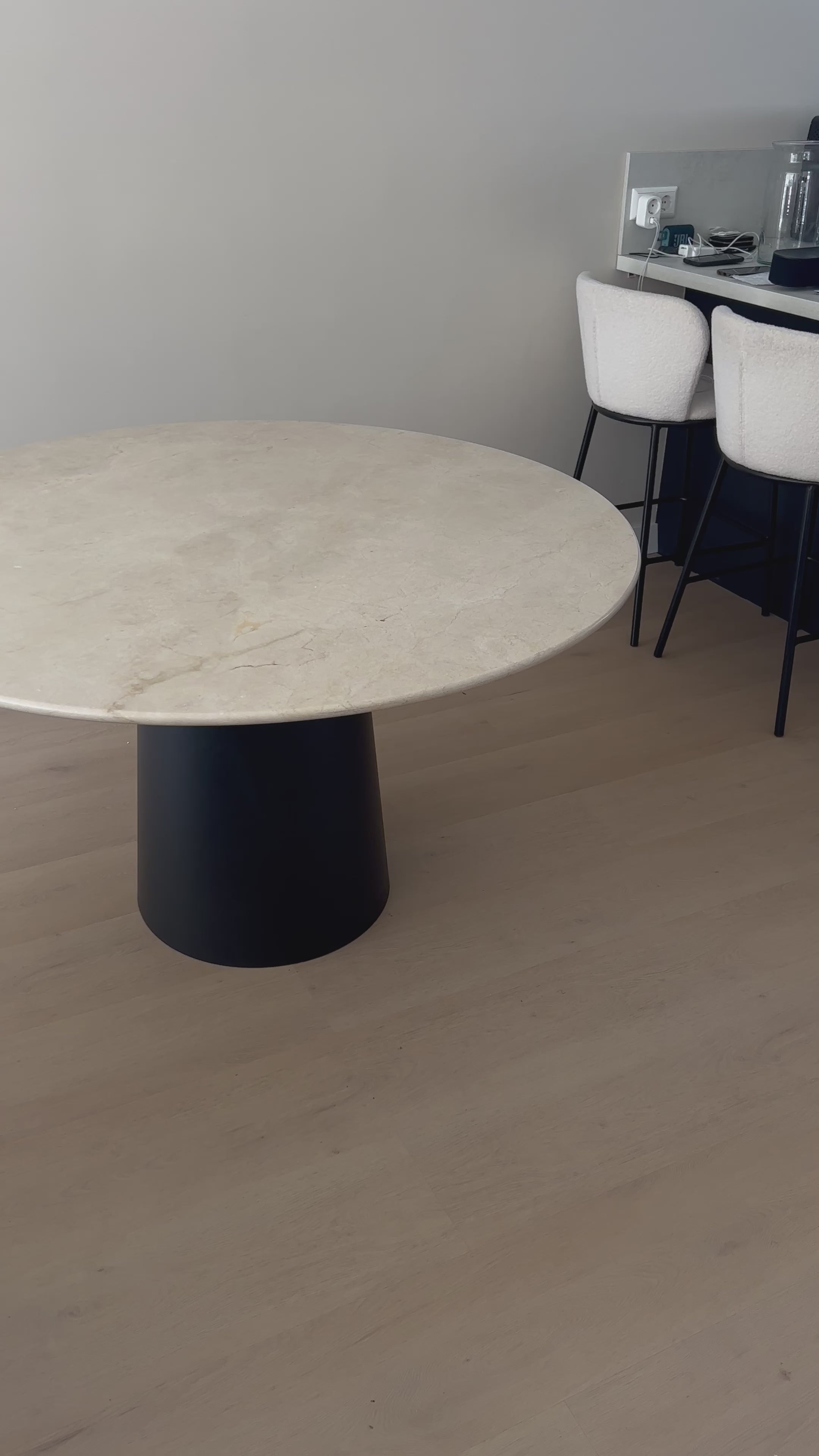 Ronde marmeren eettafel - Cilinder onderstel