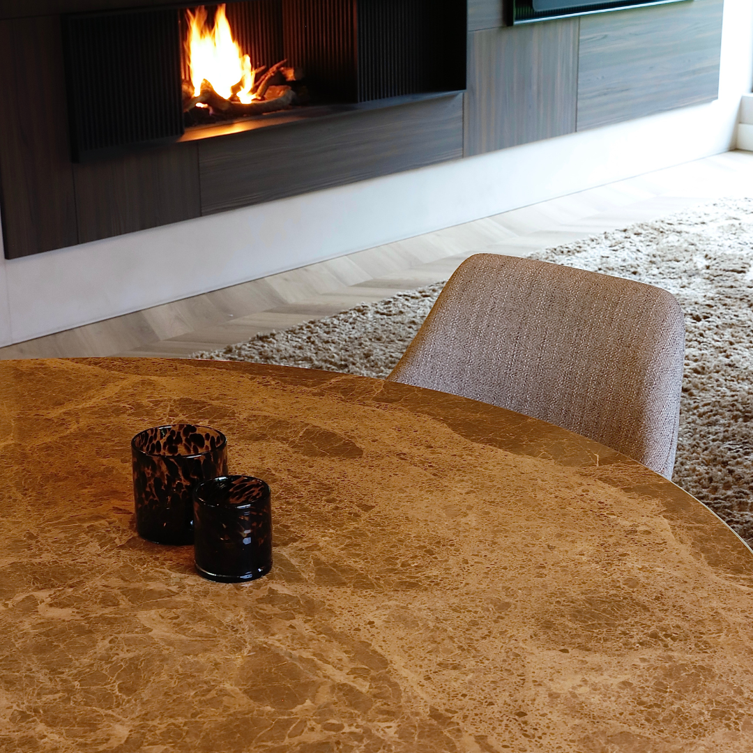 Ronde marmeren eettafel - Criss-cross onderstel
