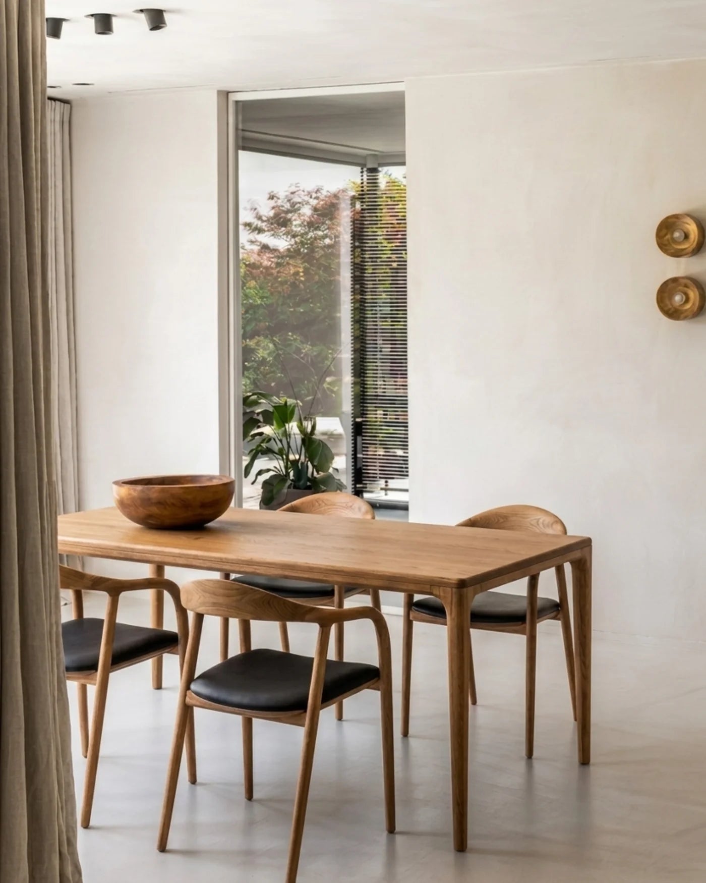 Houten rechthoekige eettafel - Mizo