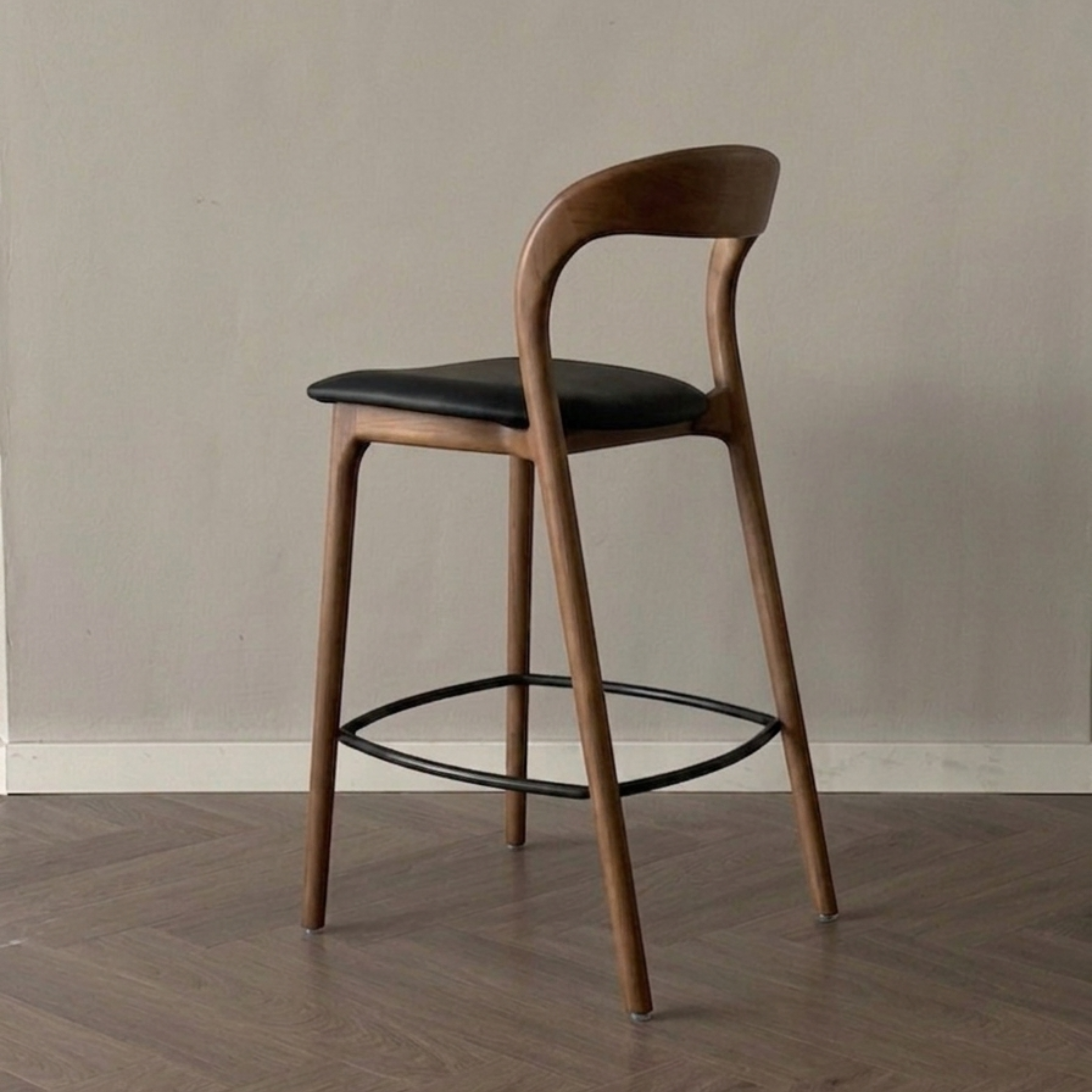 Kana barkruk bruin eiken - Zwart leer
